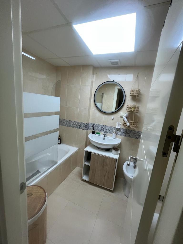 Mi Pisito Apartment Roquetas de Mar Bagian luar foto
